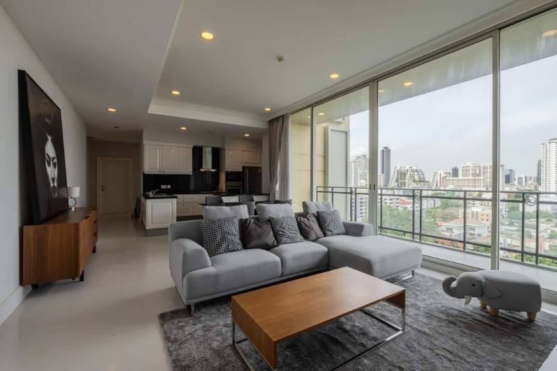 For SaleCondoSukhumvit, Asoke, Thonglor : Condo For Sale Royce Private Residence Sukhumvit 31 2 Bedroom 2 Bathroom 112 sqm