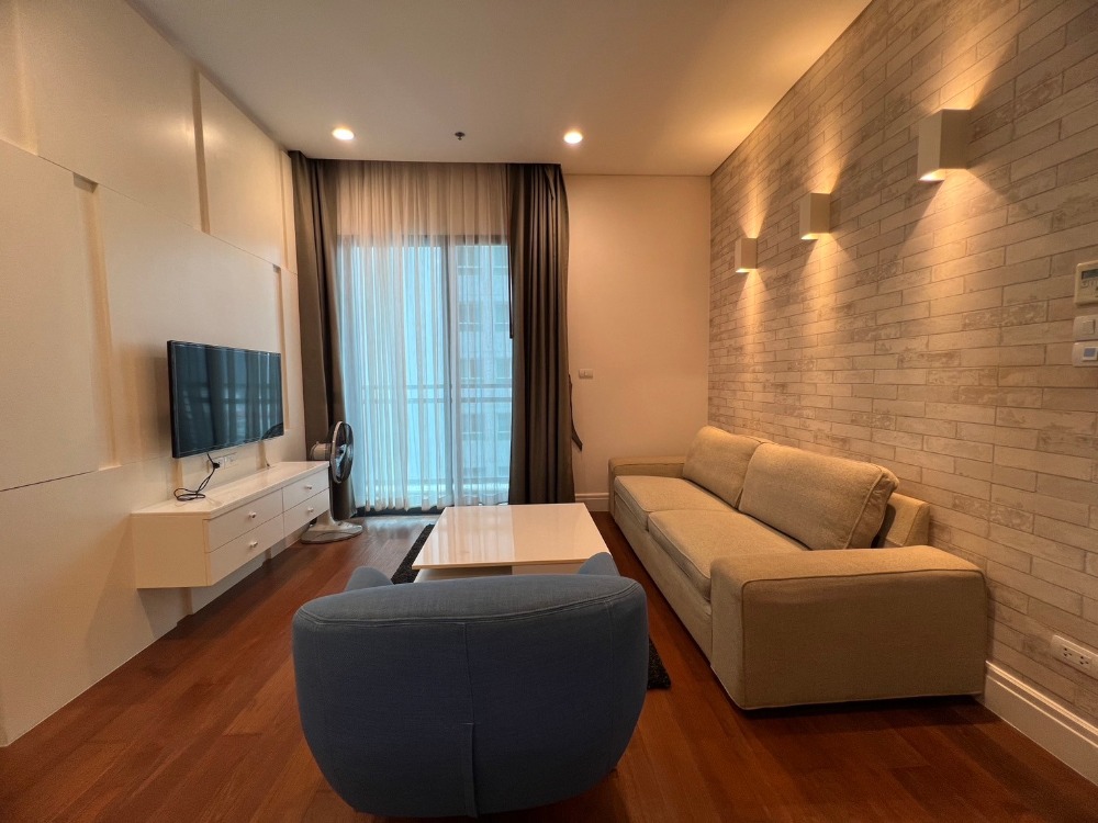 For RentCondoSukhumvit, Asoke, Thonglor : Condo for rent Bright Sukhumvit 24, 67 sq m., near BTS Phrom Phong