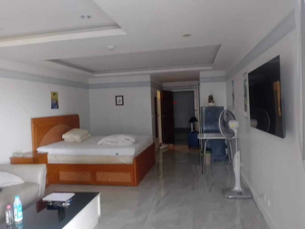 For RentCondoPattaya, Bangsaen, Chonburi : Condo for rent Markland Condominiums   Line Id : Wowalan4289