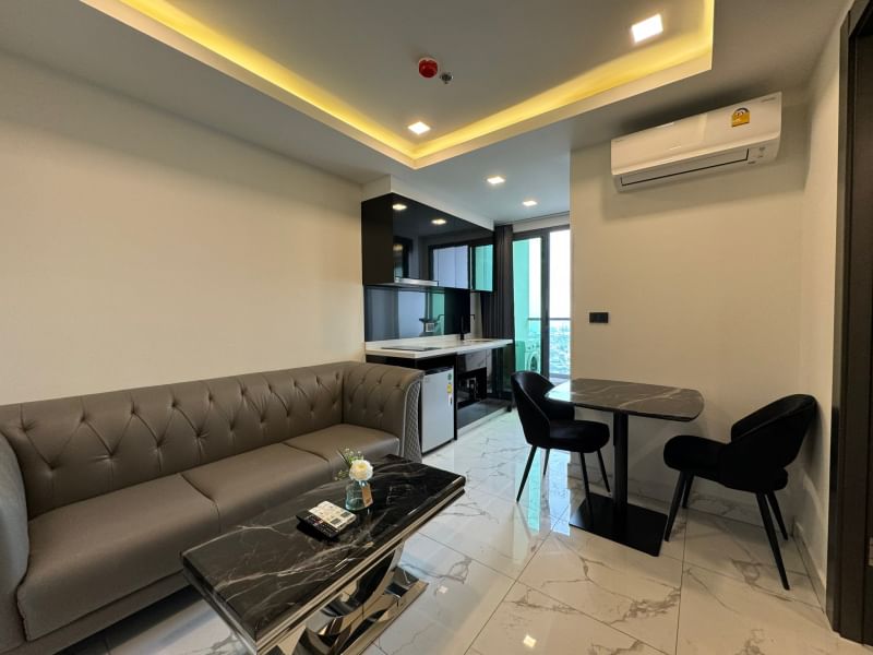 ให้เช่าคอนโดพัทยา บางแสน ชลบุรี สัตหีบ : For rent  Arcadia Millennium condo.