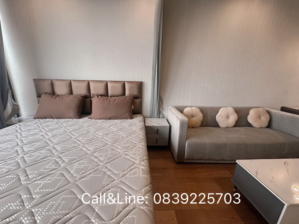 For RentCondoAri,Anusaowaree : For rent, brand new room, IDEO Q VICTORY Condo, 1 bedroom, 25,000, fully furnished and electric appliances. Contact Kae 0839225703. You can make an appointment to see the actual room every day.