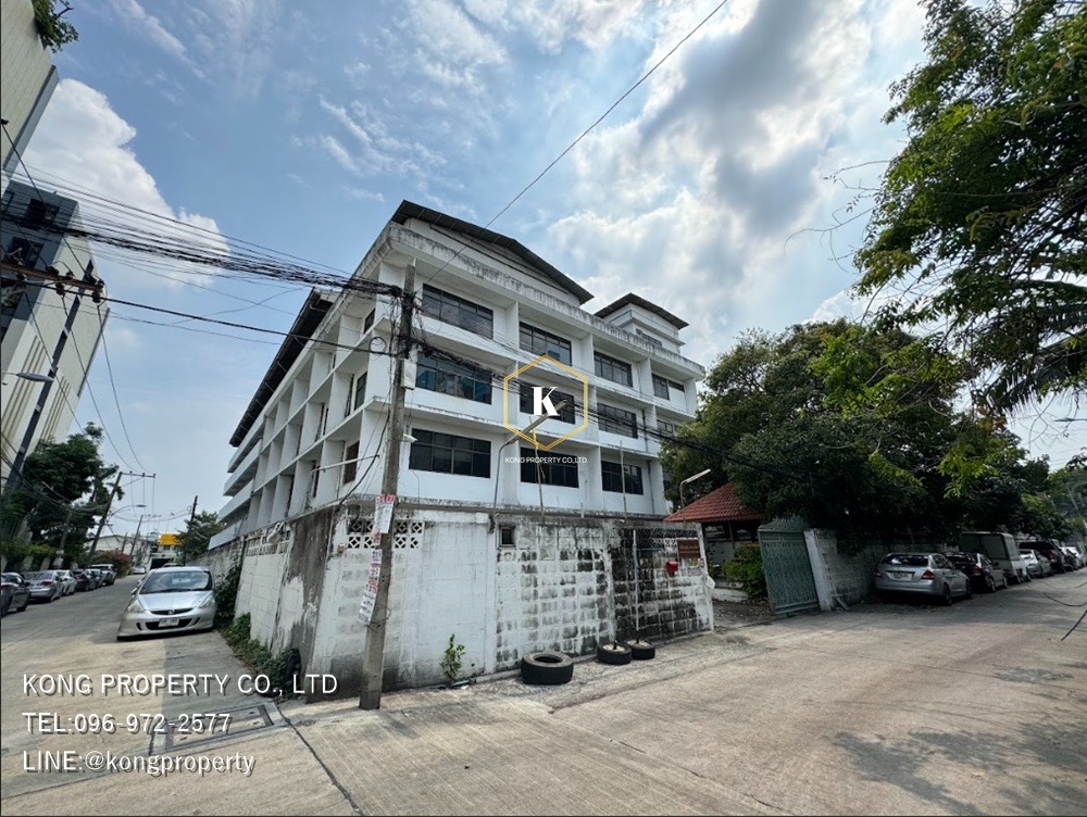 For RentWarehouseSamut Prakan,Samrong : Warehouse for rent, 5-storey building, Bangna, Samrong Nuea, Mueang District, Samut Prakan