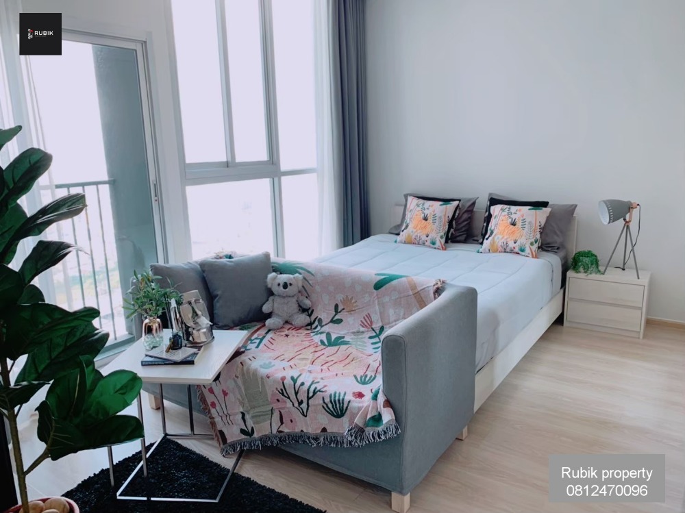 ให้เช่าคอนโดรัชดา ห้วยขวาง : 🌟 For Rent: Noble Revolve Ratchada 1 – Stunning City View & Prime Location! 🌟