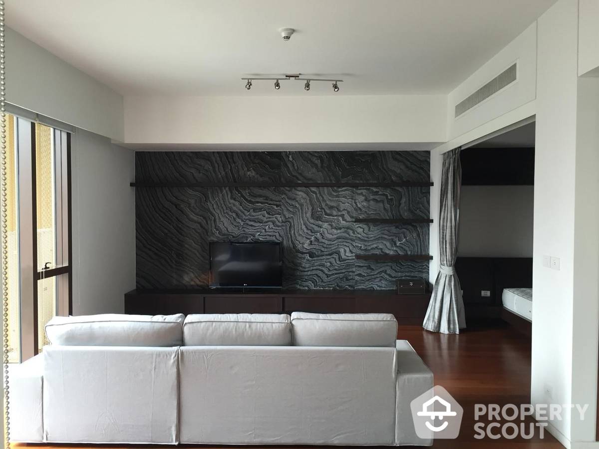 For SaleCondoWitthayu, Chidlom, Langsuan, Ploenchit : 1-BR Condo at Hansar Bangkok Hotel near BTS Ratchadamri