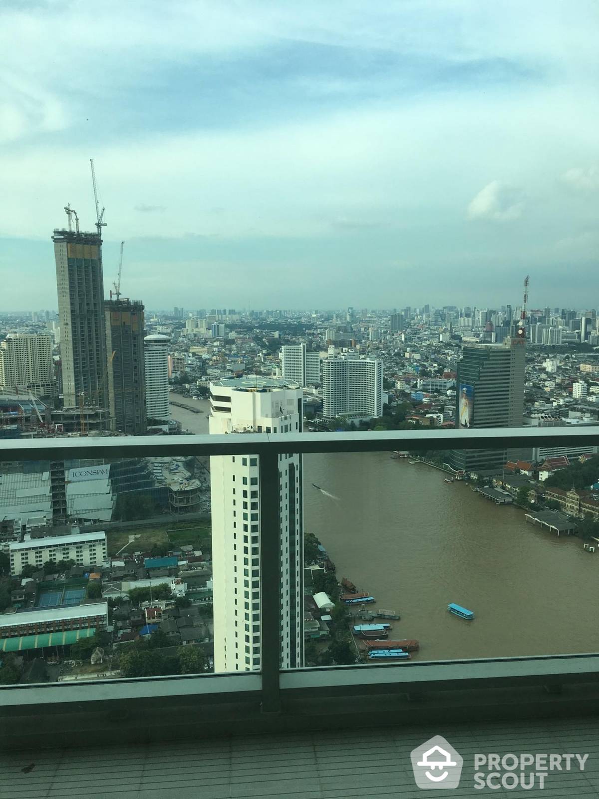 For RentCondoWongwianyai, Charoennakor : 2-BR Condo at The River Condominium near BTS Saphan Taksin