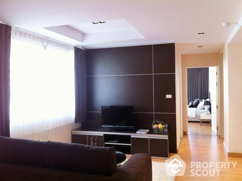 For RentCondoNana, North Nana,Sukhumvit13, Soi Nana : 1-BR Apt. near BTS Asok