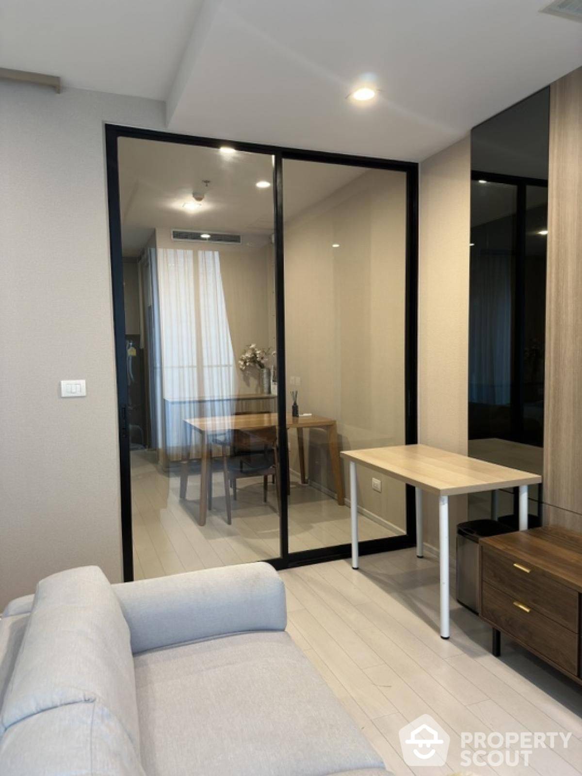 For RentCondoWitthayu, Chidlom, Langsuan, Ploenchit : 1-BR Condo at Noble Ploenchit near BTS Phloen Chit