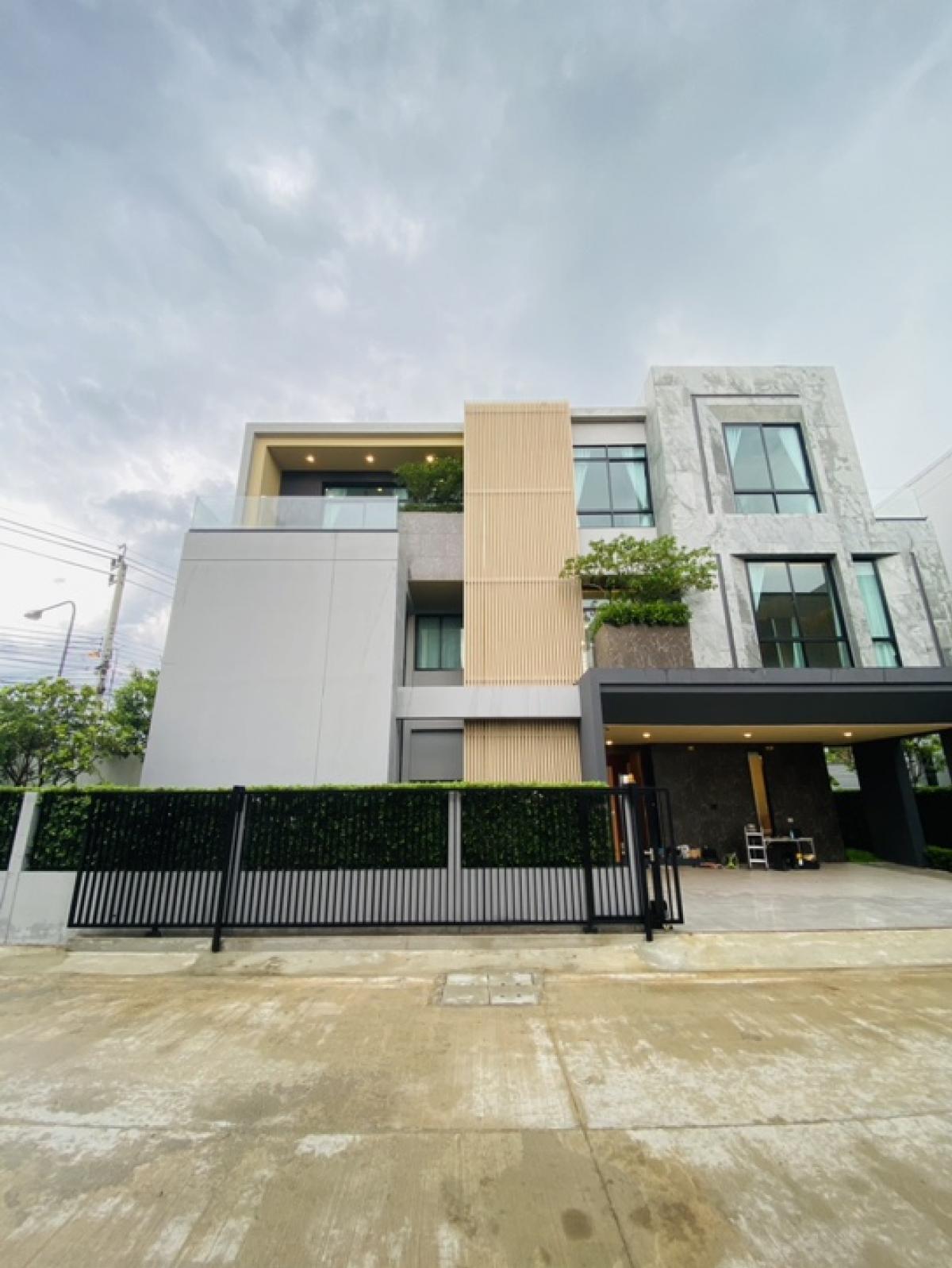 For RentHouseNonthaburi, Bang Yai, Bangbuathong : For Rent, 3-storey detached house for rent, The Master Ratchaphruek-Saphan Maha Chetsadabodin (near Central Westville Ratchaphruek)