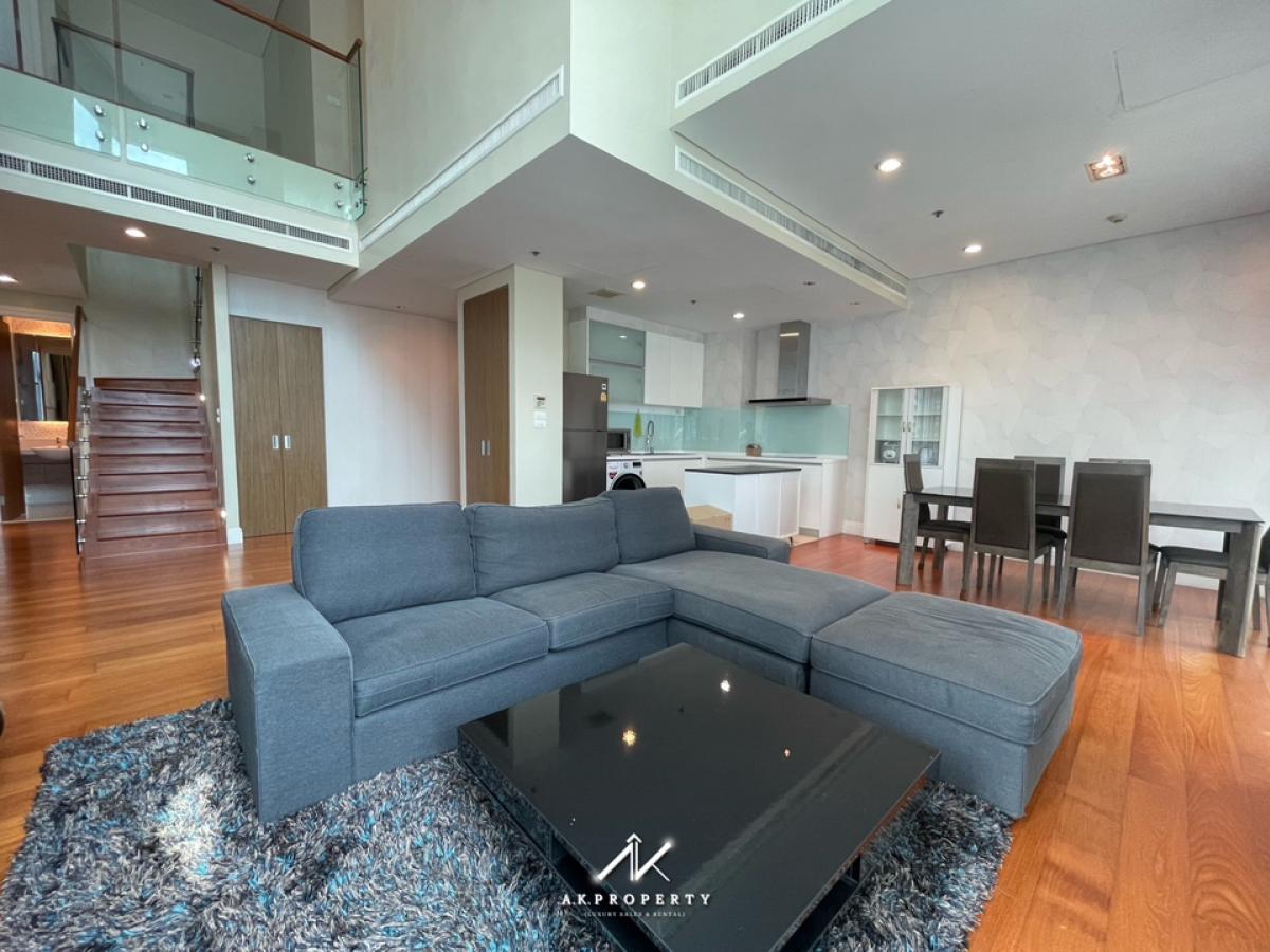 ให้เช่าคอนโดสุขุมวิท อโศก ทองหล่อ : Duplex unit at Bright Sukhumvit 24 !