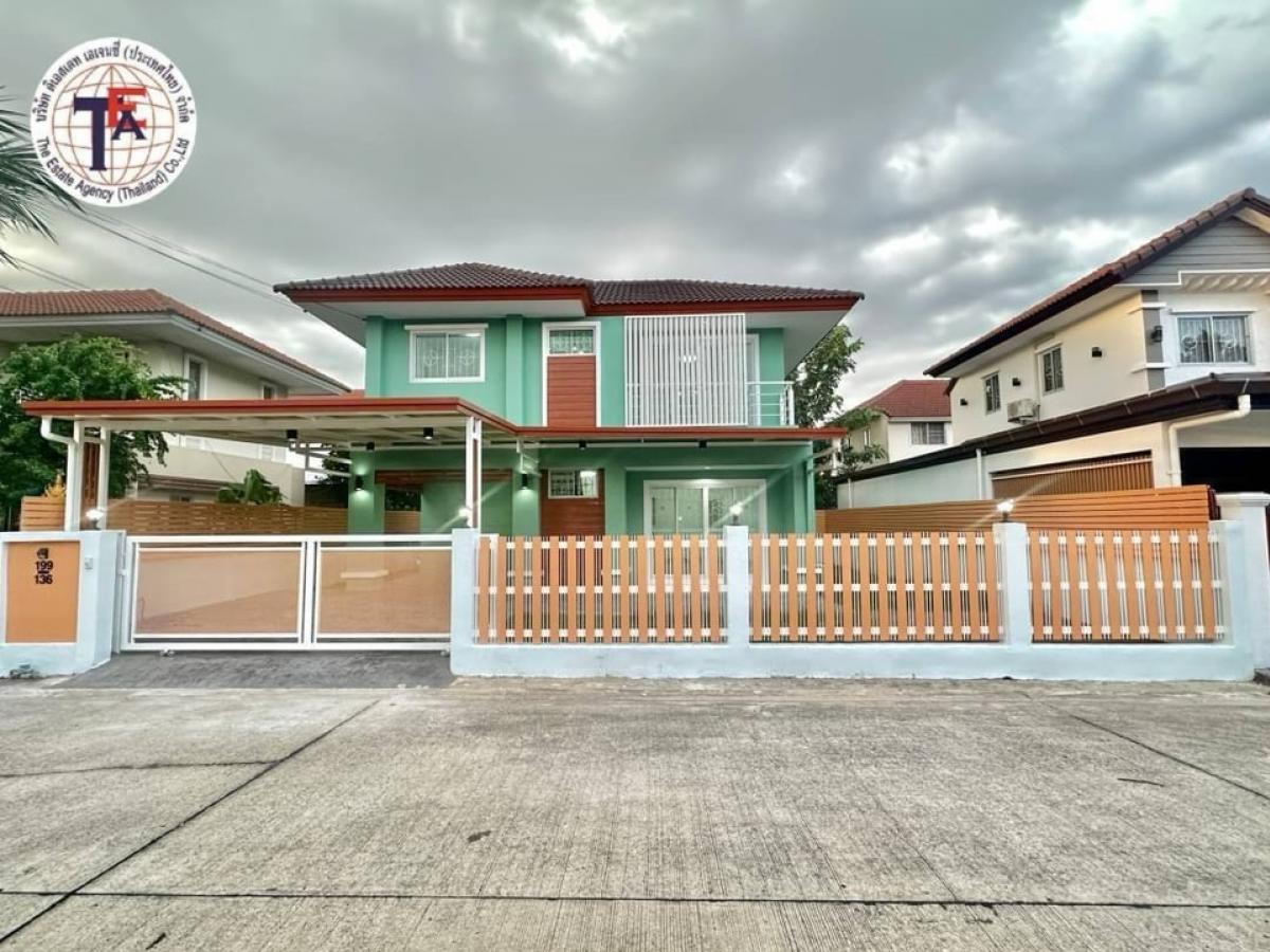 For SaleHouseNonthaburi, Bang Yai, Bangbuathong : Beautiful house, renovated, ready to move in, good location, convenient transportation, selling a 2-storey detached house, Kunaphat Village 1 (Ban Kluai-Sai Noi Road), area 50 square wah