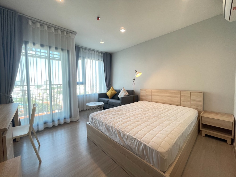 For RentCondo : Life Sathorn Sierra ใกล้ bts ตลาดพลู เฟอนิเจ้อครบ ห้องสวย สอบถาม,นัดชม ได้ครับ