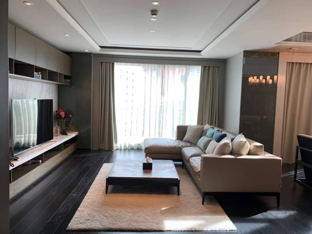 For RentCondoSukhumvit, Asoke, Thonglor : Condo for rent, The Crest Sukhumvit 24 (near BTS Phrom Phong) | Duplex 3 bedrooms, fully furnished