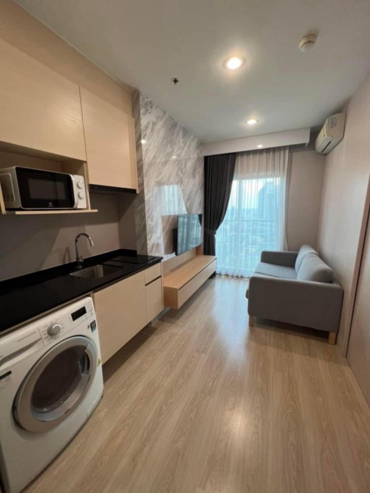 ให้เช่าคอนโดรัชดา ห้วยขวาง : Noble Revolve Ratchada1 (Area 26 sqm.) 1Bed 1Bath ชั้นสูงวิวสวย Fully furnished ครบพร้อมอยู่ เช่า 16,000/เดือน ✅ 𝐋𝐢𝐧𝐞 : @𝐬𝐚𝐧𝐡𝐚𝐩𝐫𝐨𝐩𝐞𝐫𝐭𝐲