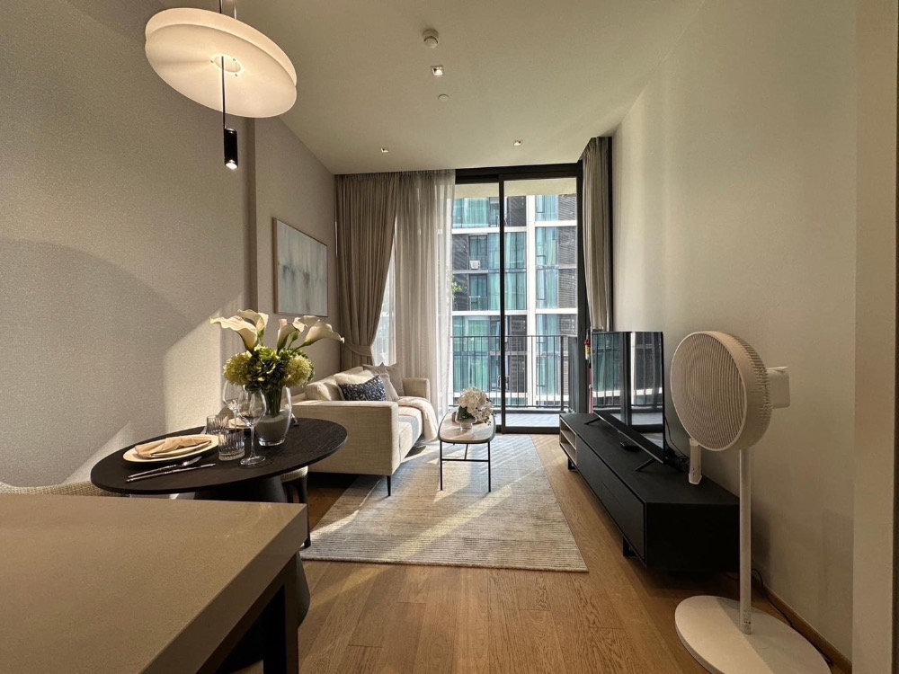 For RentCondoWitthayu, Chidlom, Langsuan, Ploenchit : Condo for rent 28 Chidlom, fully furnished condo, ready to move in, close to Chidlom BTS, only 280 meters!!