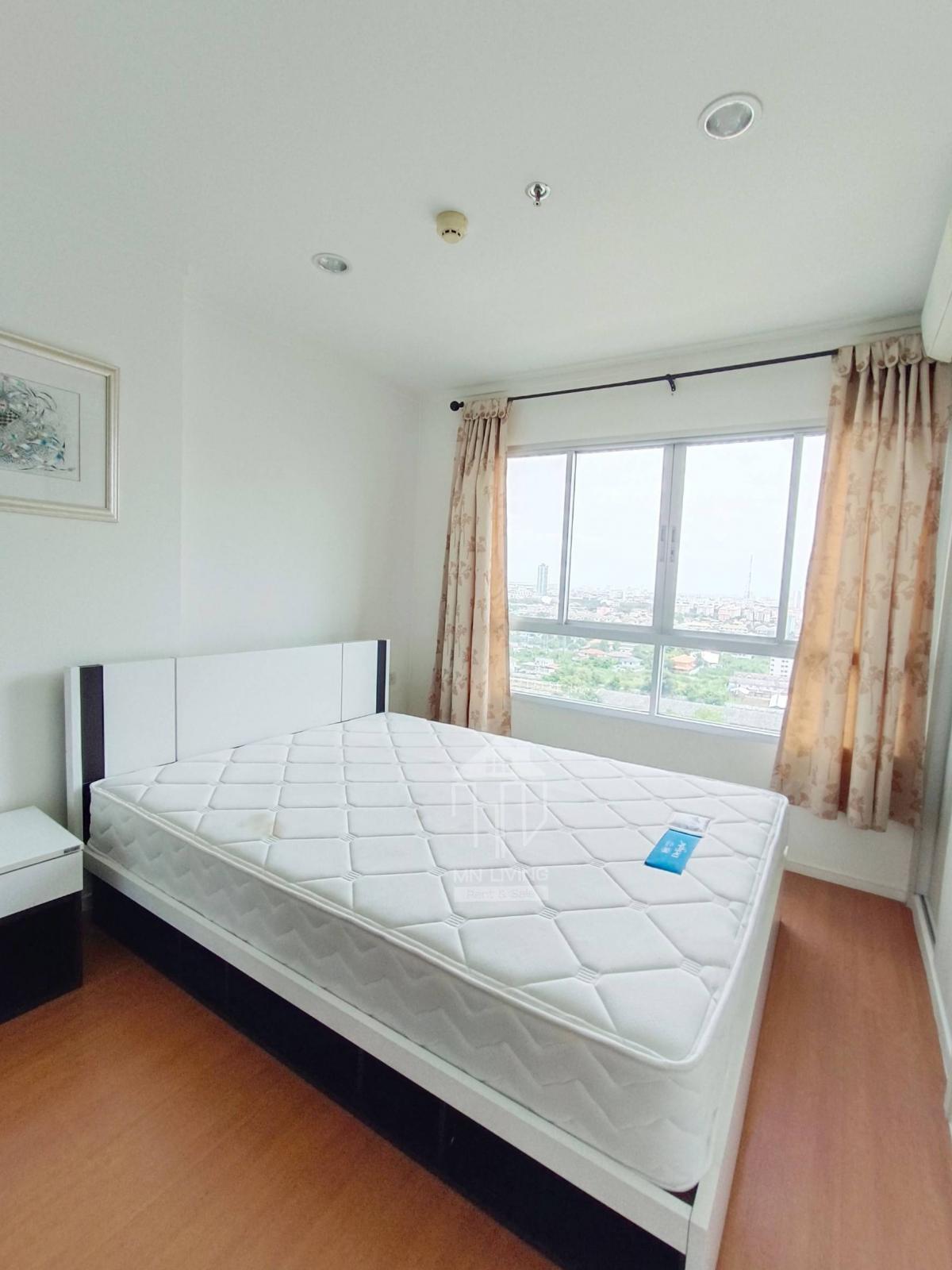 For RentCondoRattanathibet, Sanambinna : Condo for rent, Lumpini Park Rattanathibet project, convenient transportation, very good location, next to Bang Krasor BTS station