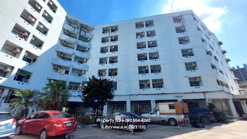 For SaleHotel&Apartment BusinessPinklao, Charansanitwong : For sale: 7-storey apartment building, 228 rooms, on Boromratchonnanee Road, land area 2-2-91 rai (1,091 sq m), parking space for 40 cars, with space around the building.