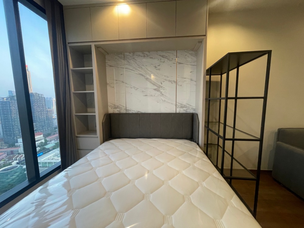 For SaleCondoAri,Anusaowaree : Cheap sale, luxury condo next to BTS Anusawari, Ideo Q Victory Studio 29 Sqm., very high floor, only 8.15 MB (C2408210197) By Aumi