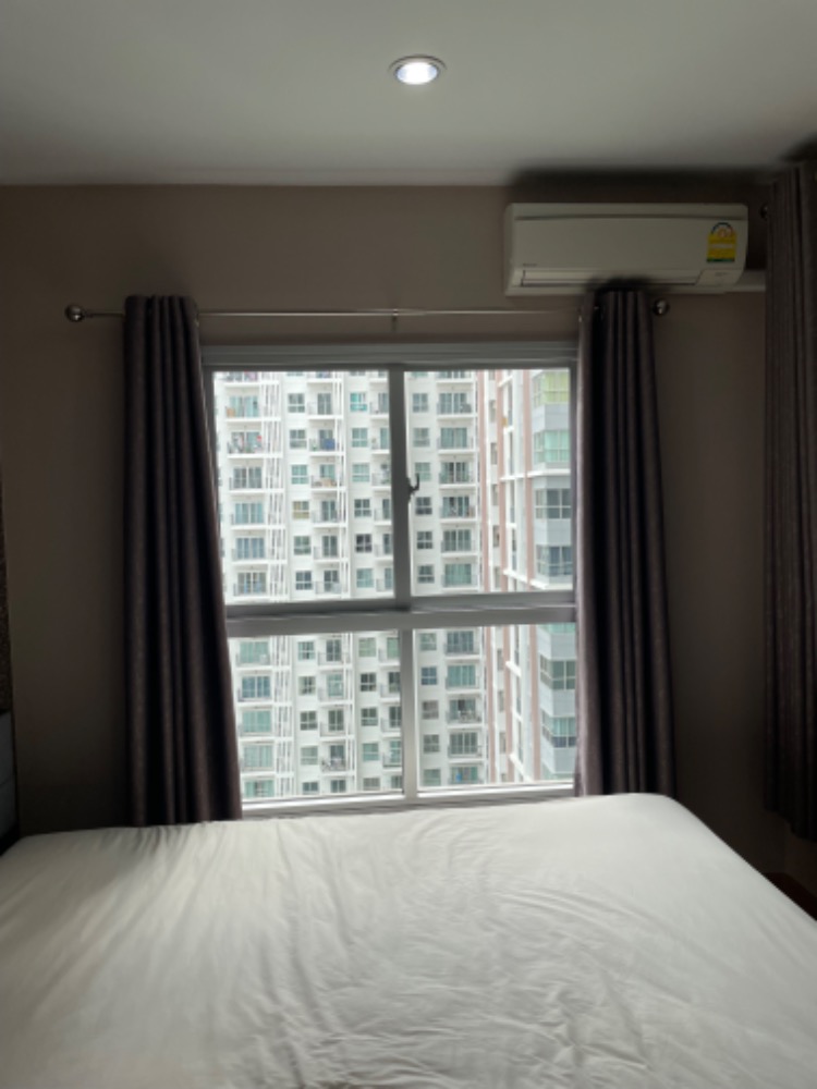 For RentCondoBang kae, Phetkasem : For rent: High floor room with washing machine, The Parkland Phetkasem Condo, next to Lak Song MRT station