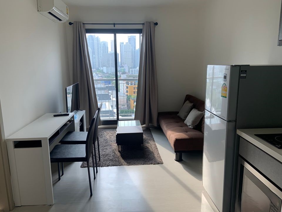 ให้เช่าคอนโดสุขุมวิท อโศก ทองหล่อ : ใกล้ BTS🚉🏙️ (For Rent/ให้เช่า) Rhythm Sukhumvit 36-38 [Thonglor]