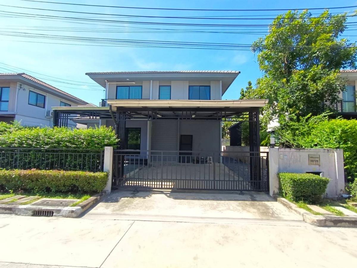 For RentHousePathum Thani,Rangsit, Thammasat : PAVE project, single house, Khlong Si, Thanyaburi, 50 sq m., 3 bedrooms, 1 work room, fully furnished, 4 air conditioners, ready to move in