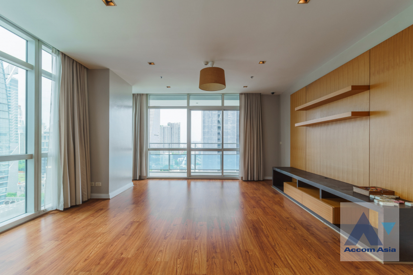 For RentCondoWitthayu, Chidlom, Langsuan, Ploenchit : 🔼AccomA🔽 4 Bedrooms Condominium for Rent in Ploenchit BTS Ploenchit at Athenee Residence