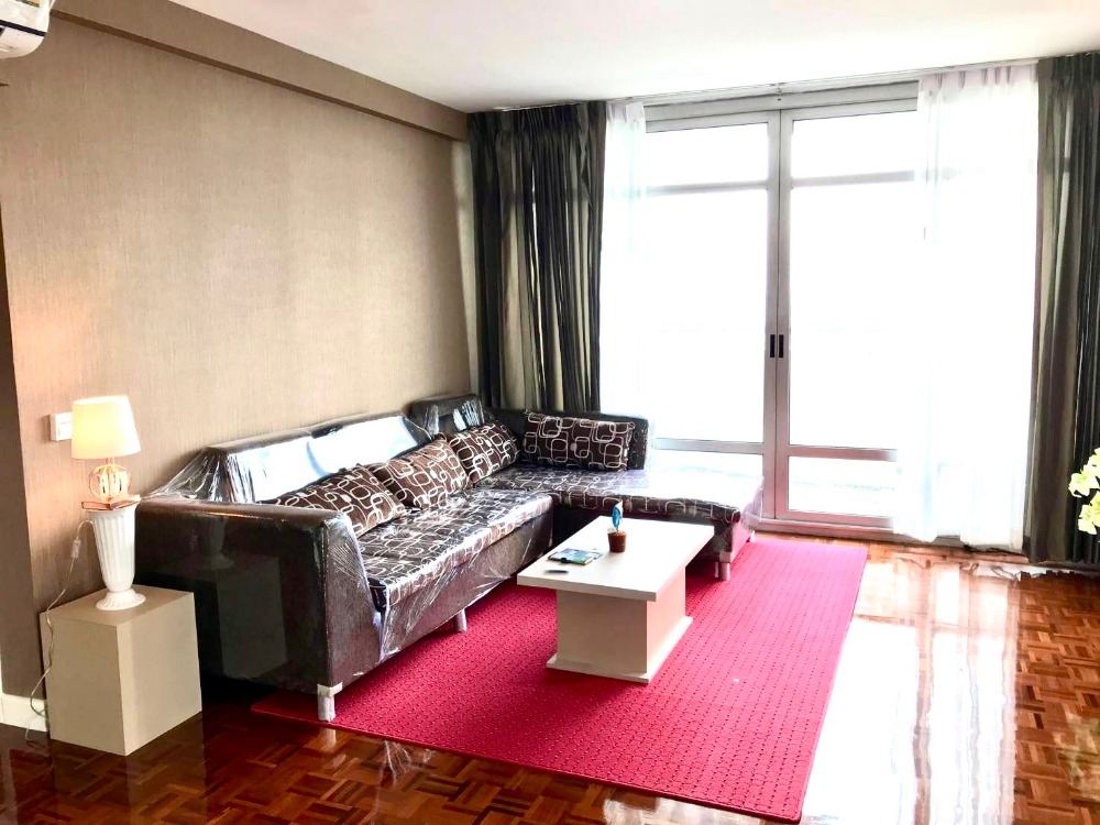 For SaleCondoChaengwatana, Muangthong : Selling price 3.39 million baht, Riviera 4, 30th floor, lake view (room 30B), size 80 sq m. 📍Interested, contact 095-694-4642 ID line: @wproper