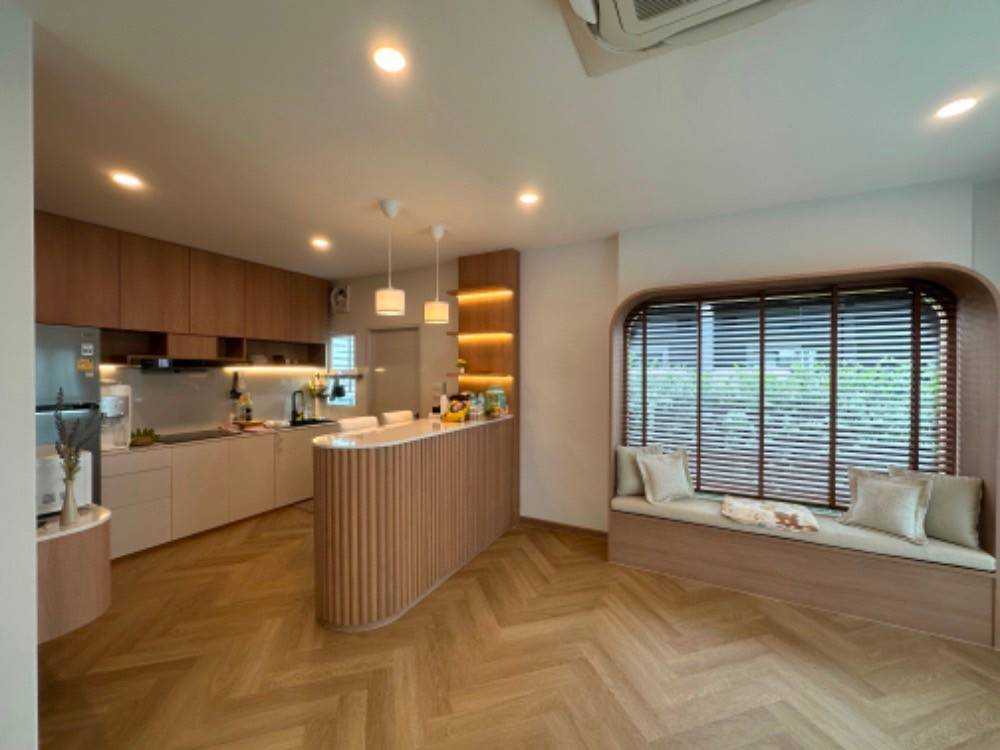 For SaleHouseSamut Prakan,Samrong : Semi house, Grand Pleno Bangna-On Nut, 145 sq m, near Suvarnabhumi Airport