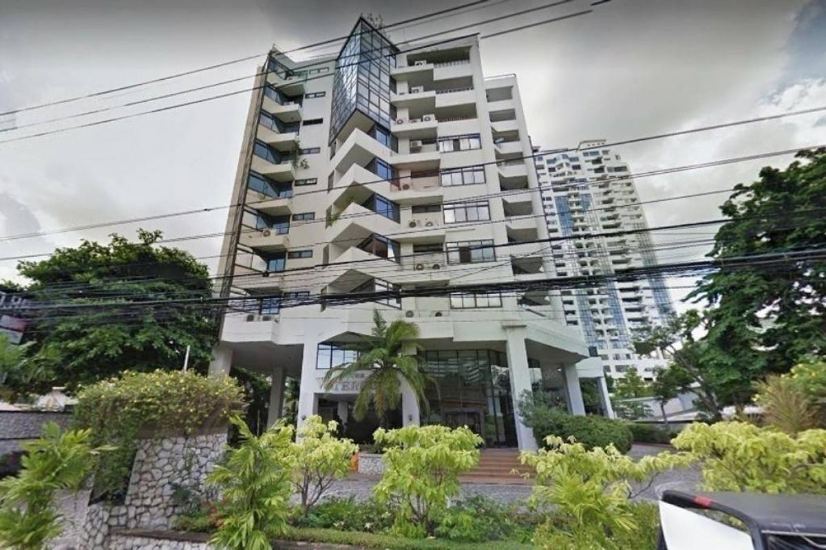 ขายคอนโดสุขุมวิท อโศก ทองหล่อ : ขาย / ให้เช่า  The Waterford Park Condo พื้นที่ 130 ตรม. ชั้น 6 ซอยสุขุมวิท 53 แขวงคลองเตยเหนือ เขตวัฒนา กทม.