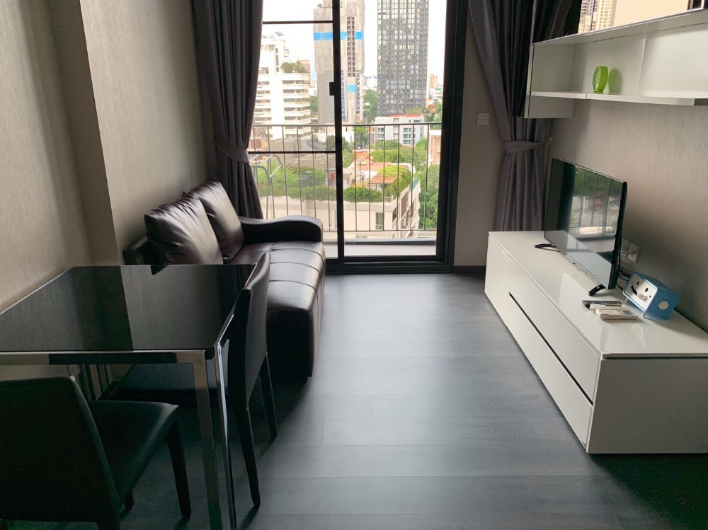 For RentCondoSukhumvit, Asoke, Thonglor : OMG1311  Nice 1 Bedroom unit - will be available 1-Nov-24  [ Edge Sukhumvit 23 ]