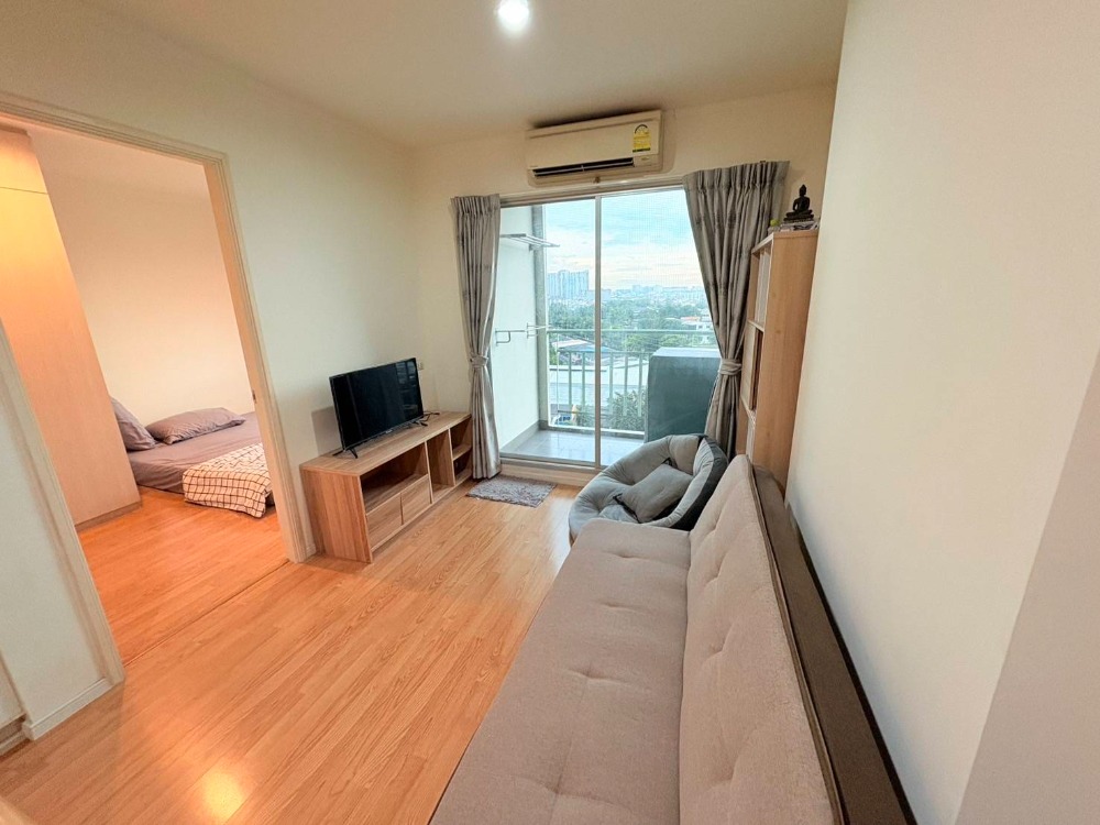 For SaleCondoBang Sue, Wong Sawang, Tao Pun : Exclusive Corner Unit: Quiet and Private! For SALE at Lumpini Ville Prachachuen - Phongphet 2 Condo (31.43 sqm) Near The Mall Ngamwongwan