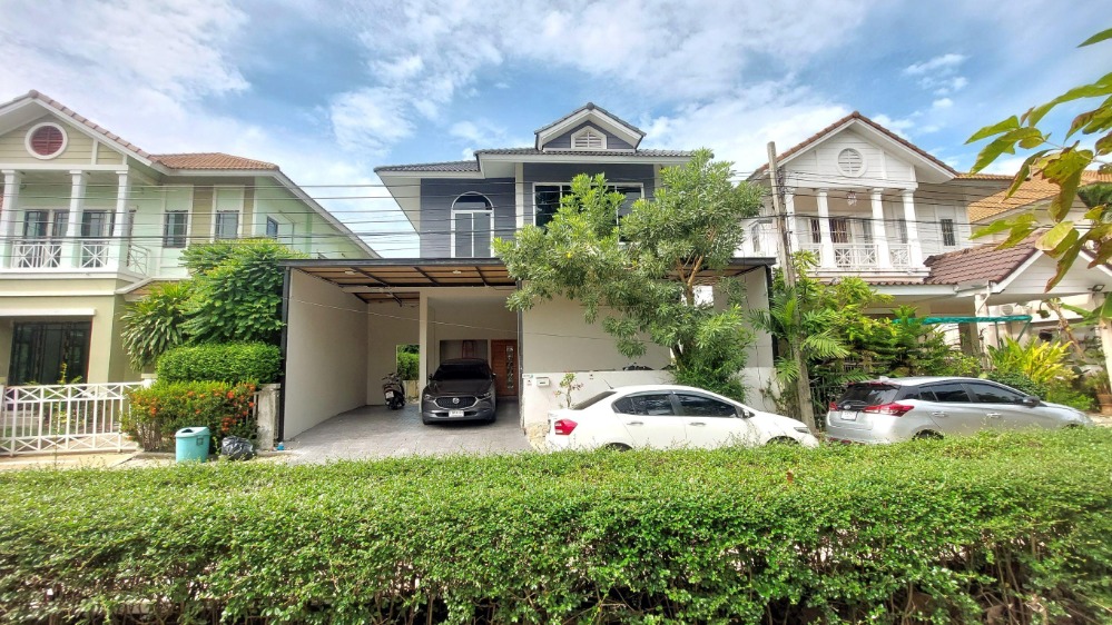 For SaleHouseLadkrabang, Suwannaphum Airport : House for sale, Lalin The Young Executive, Soi Kanchanaphisek 36 (N.732)