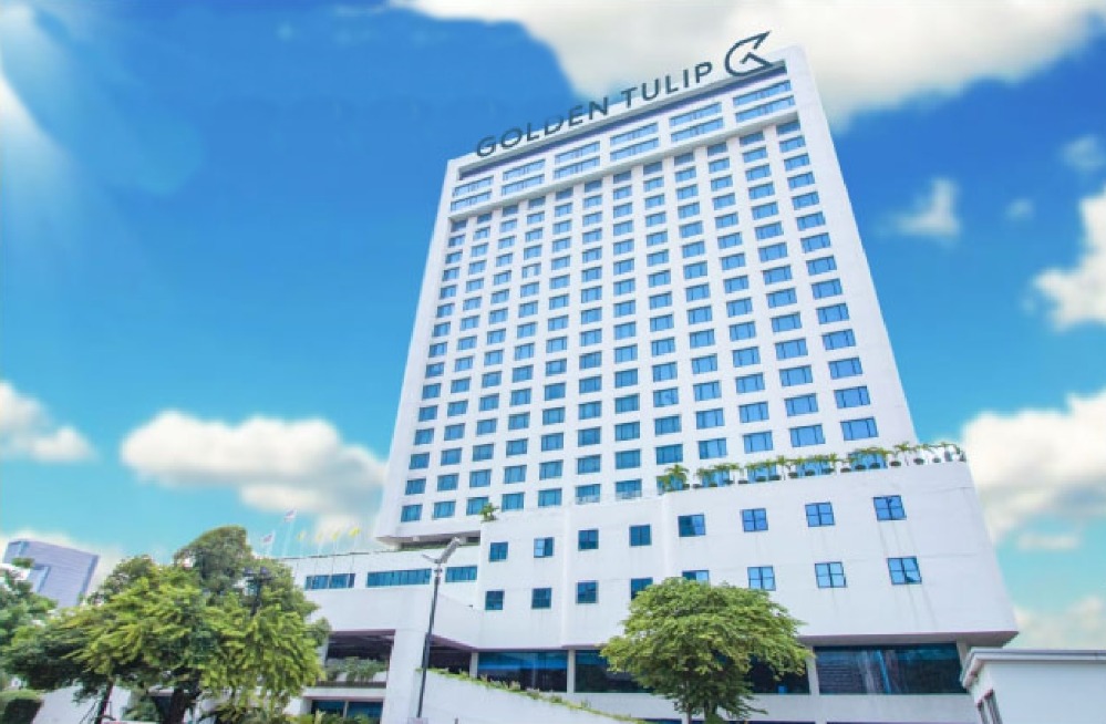 For SaleBusinesses for saleRatchadapisek, Huaikwang, Suttisan : BT75 Hotel for sale Golden Tulip Sovereign Hotel Bangkok