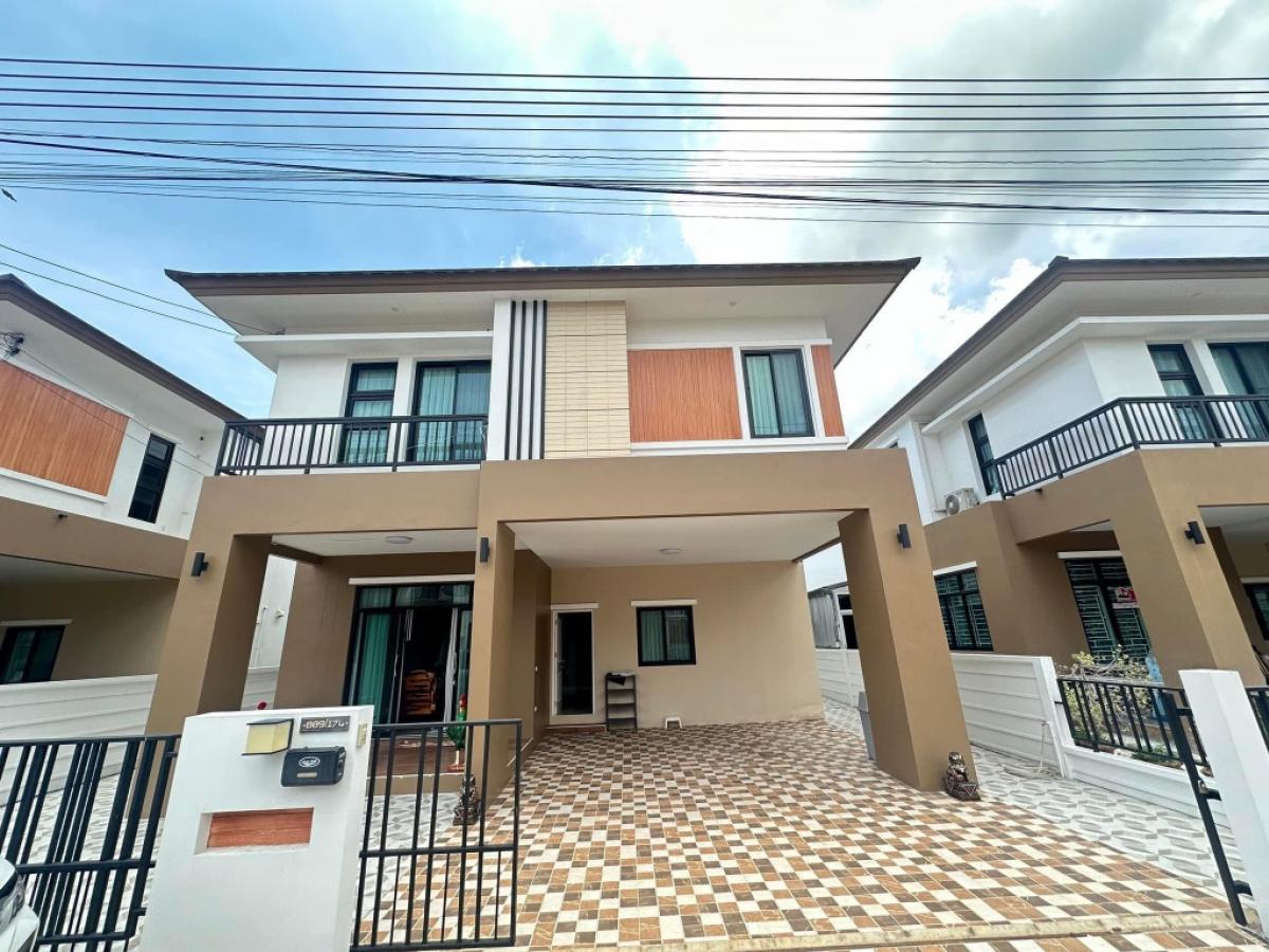 For RentHouseKhon Kaen : Luxury house for rent with furniture 090-1552966 Ms. Mali Line number 0901552966