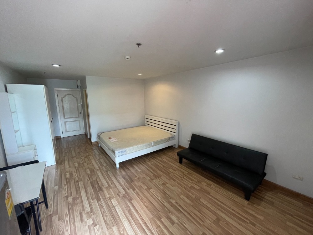 For RentCondoVipawadee, Don Mueang, Lak Si : F3150767 Condo for rent Regent Home 10 Changwattana (Regent Home 10 Chaengwattana) Studio room, size 32 sq m., 5th floor