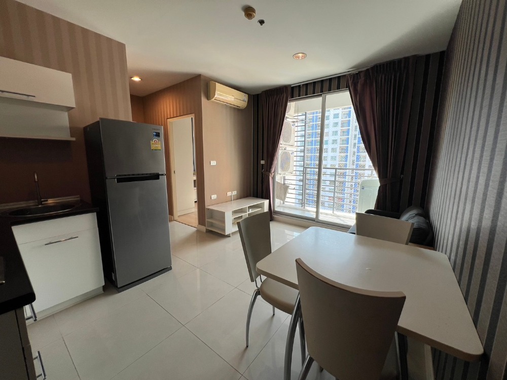 For RentCondoOnnut, Udomsuk : Corner unit, very nice, Walking distance to BTS Punnawith  Big size  Friendly price