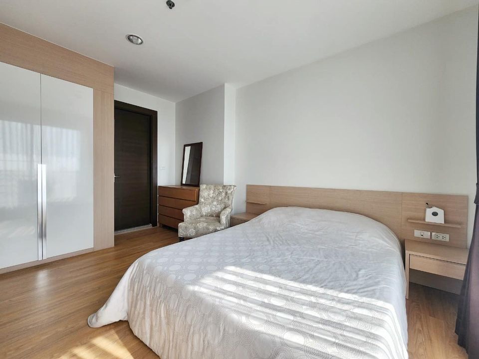 For RentCondoRatchadapisek, Huaikwang, Suttisan : Rhythm ratchada 46 sq m, 1 bedroom, very beautiful room, completely renovated, only 20,000 baht