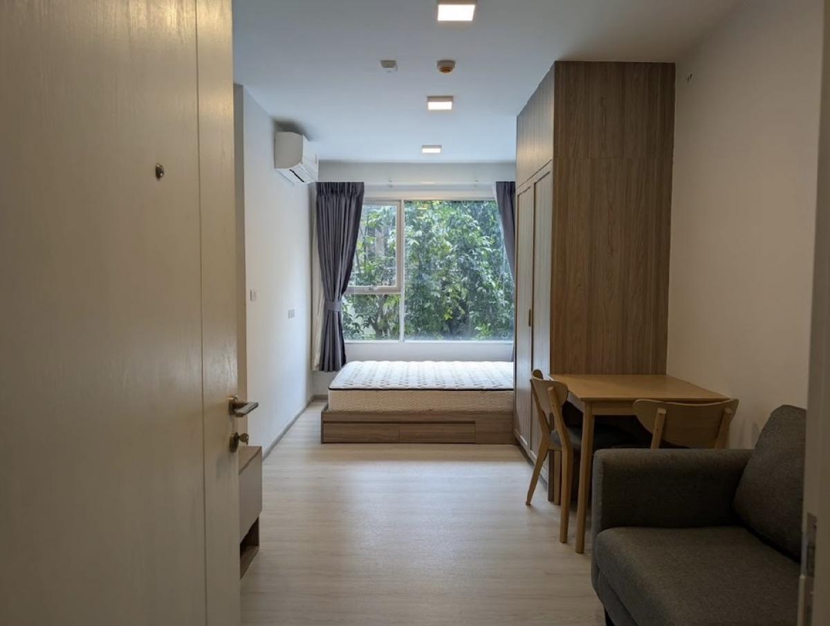 For RentCondoOnnut, Udomsuk : Condo : Plum Condo Sukhumvit 62 (For rent)Location : Nearbts Bang ChakFloor :2 (Vacant room ready to move in)🪷🥳Size :26 SQMType : Studio 1Bathroom Rent Price : 10,000/months Tel. 0825877125 (Mr. Sun)👉 line.me/ti/p/eklLUohzVL