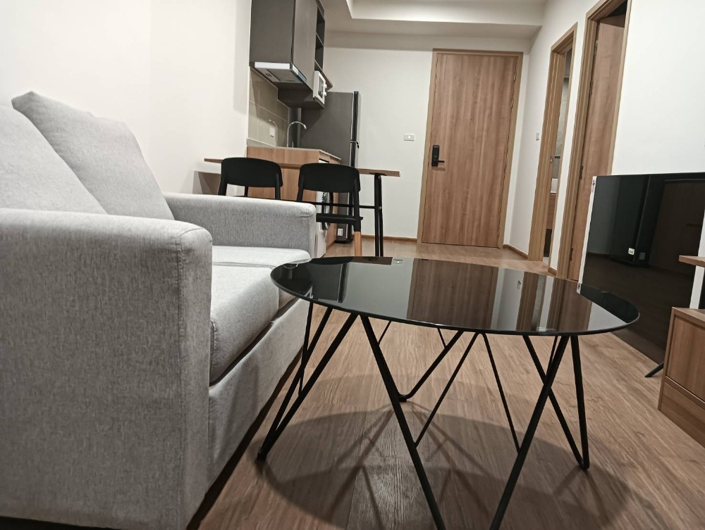 For RentCondoBang kae, Phetkasem : Condo for rent, new room, near BTS Bang Wa, The Leaf, Petchkasem, MRT Phasi Charoen, convenient transportation, next to the main road and Seacon