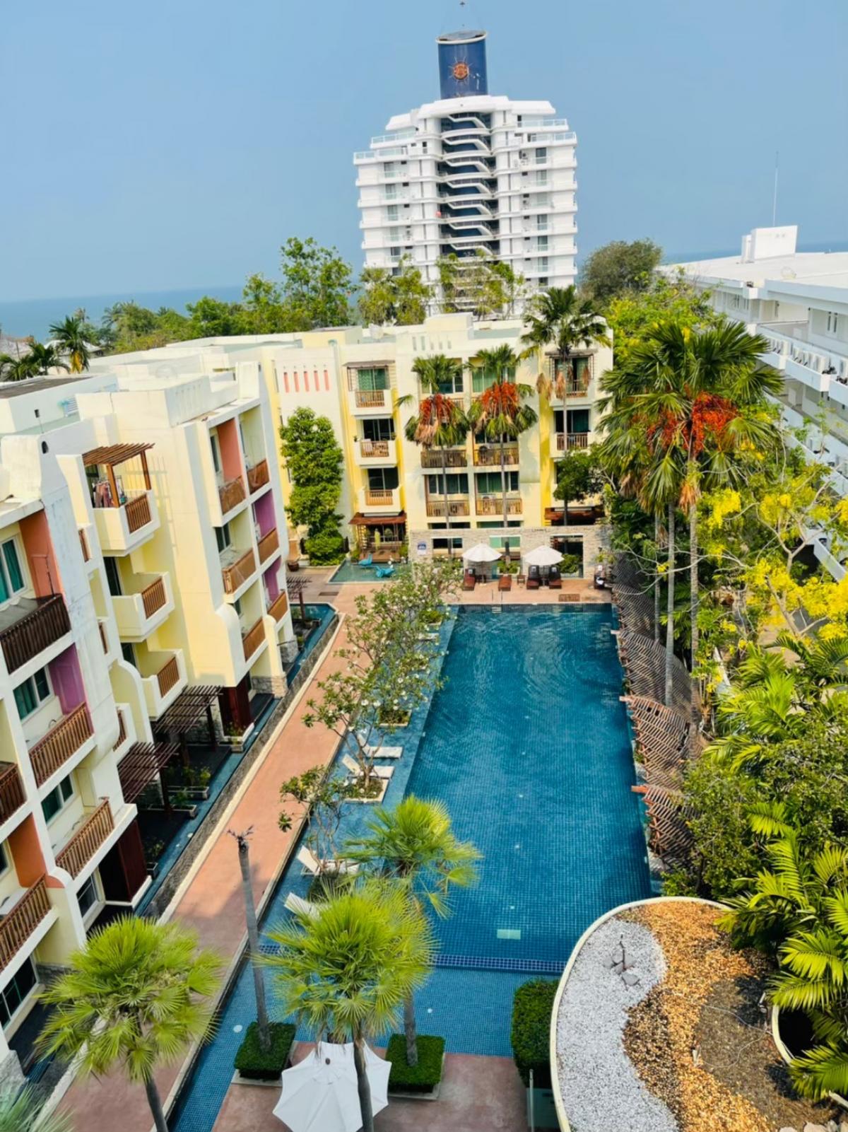 For RentCondoHuahin, Prachuap Khiri Khan, Pran Buri : Beautiful condo for sale or rent 27,000 baht