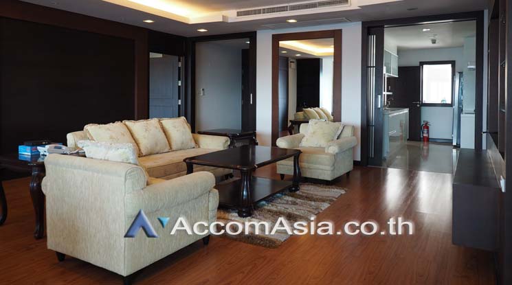 For RentCondoSathorn, Narathiwat : 3 Bedrooms Condominium for Rent in Sathorn, Bangkok near BTS Sala Daeng - MRT Lumphini at Sathorn Gardens (AA17935)