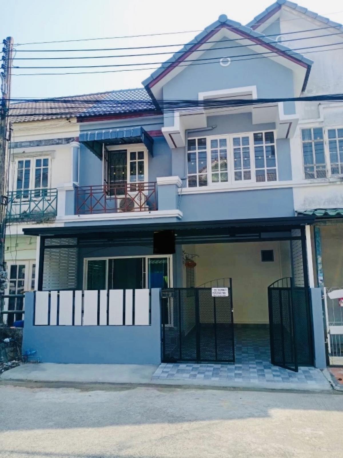 For SaleTownhousePathum Thani,Rangsit, Thammasat : Selling below appraisal! Quality townhouse, single house, Lally Ville, Lam Luk Ka Soi 43, near BTS Khu Khot, 5 minutes, Pathum Thani