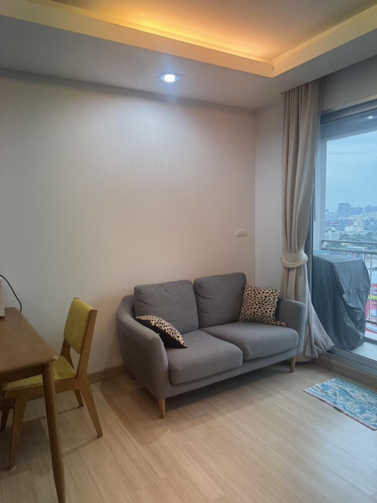 For RentCondoRama9, Petchburi, RCA : Condo Thru Thonglor ‼️Rare price‼️