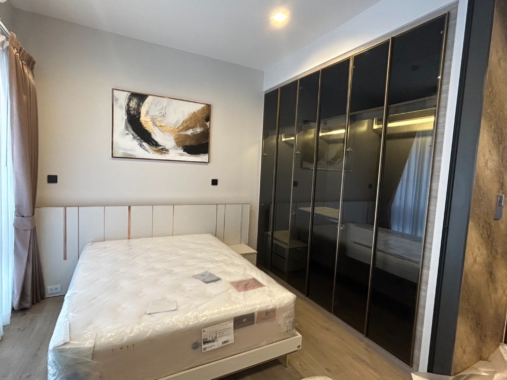 For RentCondoLadprao, Central Ladprao : !! Beautiful room for rent, Condo The Crest Park Residences near MRT Phahon Yothin