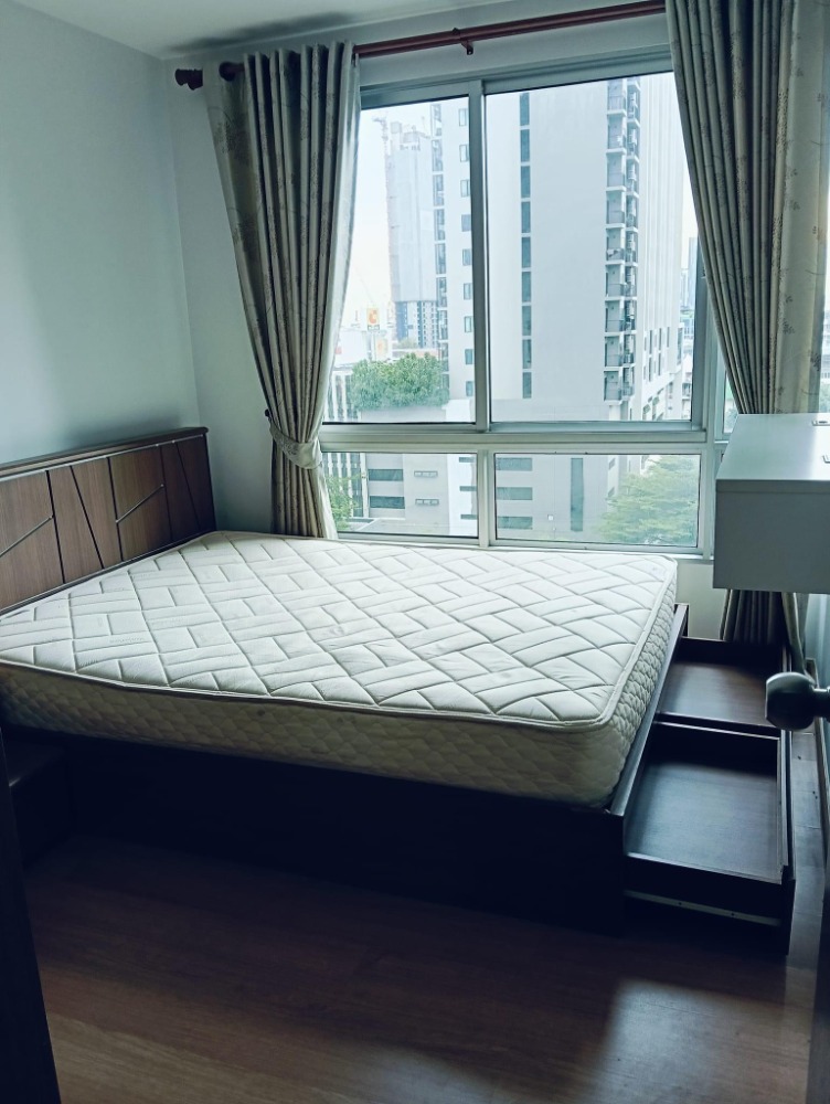 For RentCondoOnnut, Udomsuk : 🚝For rent: The Base S77, 9th floor, unobstructed view, beautiful room, fully furnished, washing machine, near BTS Onnut, convenient transportation, good location, price 14,000 baht.