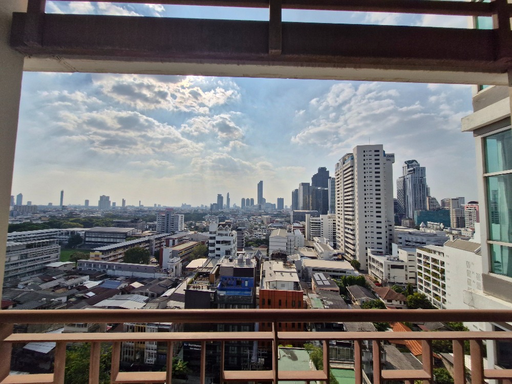 ให้เช่าคอนโดสาทร นราธิวาส : เช่าด่วน!! Centric Sathorn St Louis 1 bed 35sqm @16,000Thb Hot deal