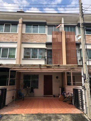 For RentTownhouseKaset Nawamin,Ladplakao : RTJ1791 Townhouse for rent, Town Plus Village, Kaset-Nawamin, behind Boonthavorn Kaset-Nawamin, Khlong Lam Chiak Road