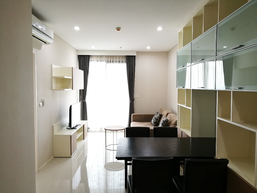 For RentCondoRama9, Petchburi, RCA : Condo for rent, Villa Asoke, 48 sq m., near BTS Asoke