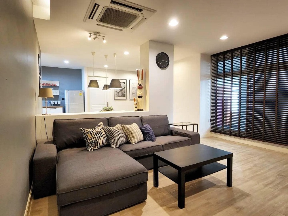 ให้เช่าคอนโดสุขุมวิท อโศก ทองหล่อ : Premier Condominium for Rent Sukhumvit 24 Pet Friendly