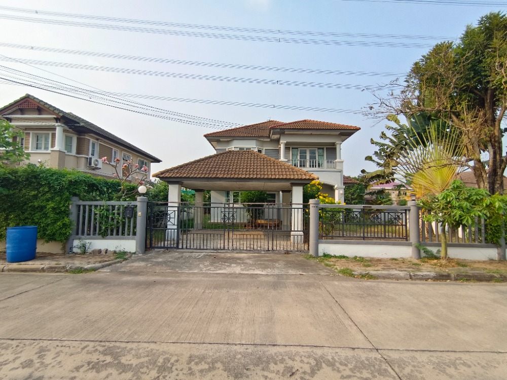 For RentHousePathum Thani,Rangsit, Thammasat : For rent, single house, Chuanchuen Golf Avenue, 100 sq.w., beautifully decorated, built-in, with furniture, electrical appliances, beautiful and ready to move in, location near the golf course