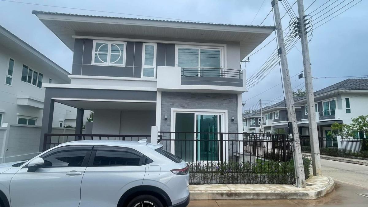 ขายบ้านภูเก็ต : 🔆Hot deal🔆➡️Detached house➡️Supalai Palm Spring➡️ House will 100% complete on December 2024.➡️ Prime location of Phuket📍The project is located in Soi Ban Pon (on Thep Krasattri Road, outbound side). Enter the alley and you will pass a market on the